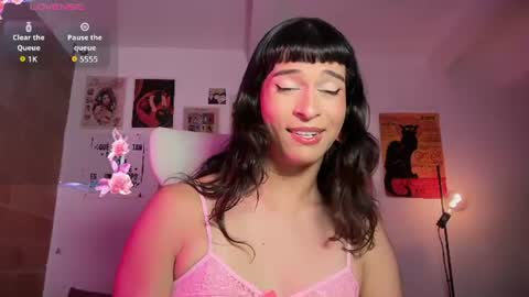Bella Bloom ts online show from August 6, 2026, 2:13 am