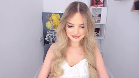 Sophia online show from December 13, 2024, 11:45 am