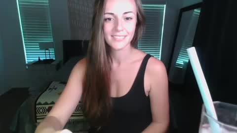 Sarah Zee online show from September 8, 2025, 5:34 pm