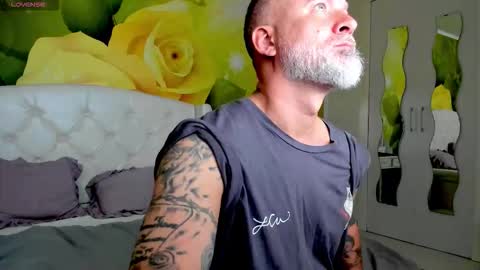 Snapshot of blowmyxxl chatting on October 21, 2025, 6:58 am Nico online show from October 21, 2025, 6:58 am