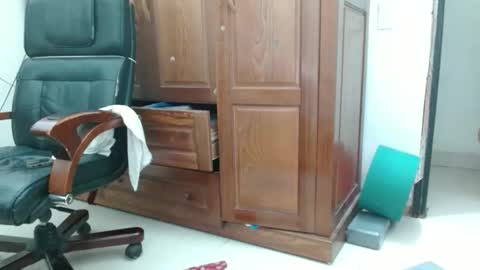 blowy079 online show from October 24, 2025, 7:16 am