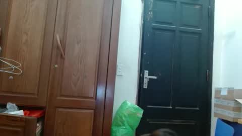 Snapshot of blowy079 chatting on March 8, 2026, 2:04 am blowy079 online show from March 8, 2026, 2:04 am