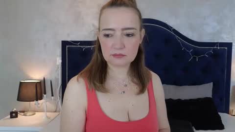 blue_angel_sweet online show from January 11, 2026, 4:39 am
