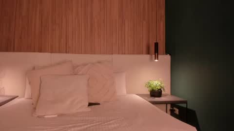 blue_anngel online show from June 14, 2026, 2:24 am