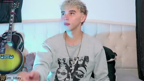 TAY   online show from January 5, 2025, 5:20 pm