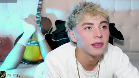 TAY   online show from January 6, 2025, 3:51 pm