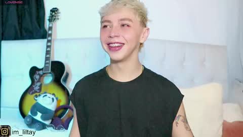 TAY   online show from February 23, 2025, 11:58 pm