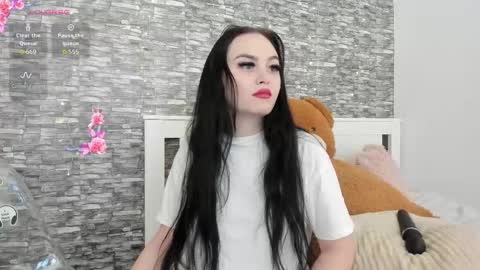 blue candy28 online show from September 26, 2025, 6:12 pm