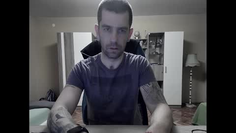 Snapshot of blue_eyed_wolf chatting on March 8, 2025, 7:53 pm Runaway online show from March 8, 2025, 7:53 pm