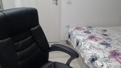 Juliet online show from November 18, 2025, 5:17 pm