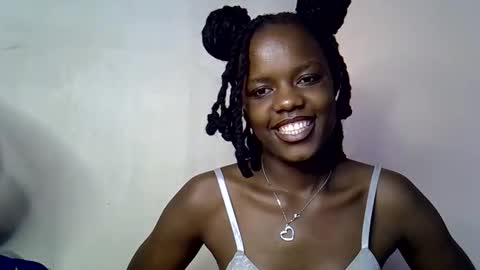 blue_savagee online show from October 24, 2025, 6:04 pm