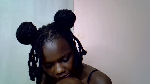 blue_savagee online show from November 1, 2025, 10:34 pm