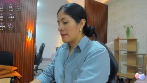Snapshot of blue_tay1 chatting on September 9, 2025, 11:43 am blue_tay1 online show from September 9, 2025, 11:43 am