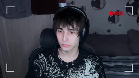 SONNYVAN online show from October 31, 2025, 12:06 pm