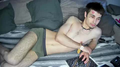 Snapshot of blue_w0rld chatting on February 25, 2026, 5:17 am SONNYVAN online show from February 25, 2026, 5:17 am