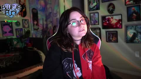 Snapshot of blueasfuck chatting on December 14, 2024, 2:01 am Blue online show from December 14, 2024, 2:01 am