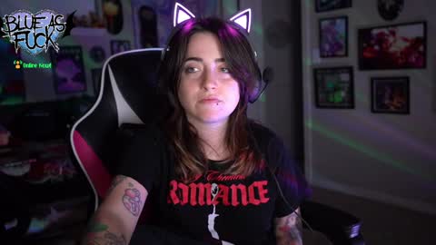 Snapshot of blueasfuck chatting on January 2, 2025, 7:12 am Blue online show from January 2, 2025, 7:12 am