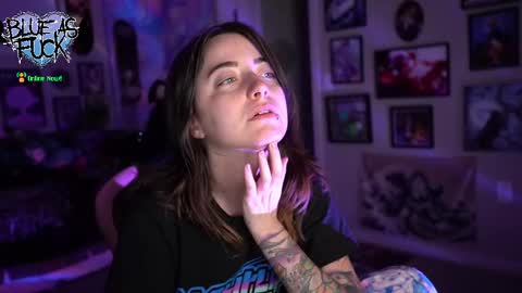 Snapshot of blueasfuck chatting on March 4, 2025, 1:55 am Blue online show from March 4, 2025, 1:55 am