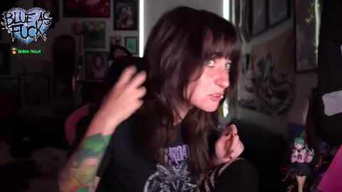 Snapshot of blueasfuck chatting on September 11, 2025, 1:28 am Blue online show from September 11, 2025, 1:28 am