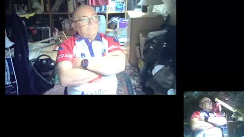 Snapshot of bluebox65 chatting on September 14, 2025, 12:59 pm bluebox65 online show from September 14, 2025, 12:59 pm