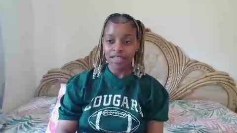 Tee online show from January 5, 2025, 1:58 pm