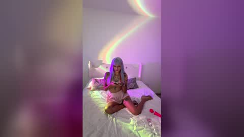 Im Abril .. Nice to meet you  thumb up me please its important  INDEPENDENT MODEL online show from May 9, 2026, 1:55 am