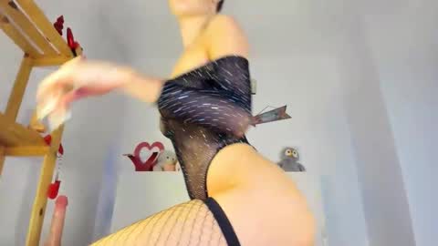 Snapshot of blueee_diamond chatting on May 6, 2026, 10:59 pm blueee_diamond online show from May 6, 2026, 10:59 pm