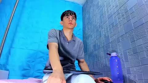 blueestar03 online show from December 5, 2024, 12:22 pm