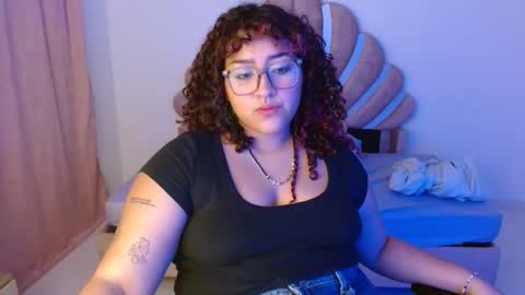 Bluee online show from October 7, 2025, 3:25 am