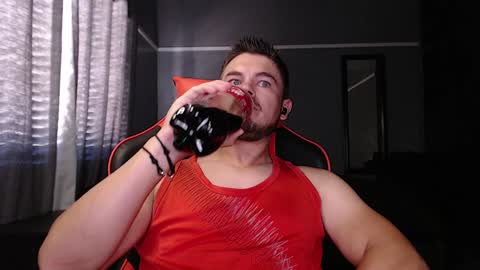 Snapshot of blueeyeboy0 chatting on December 10, 2024, 6:54 am blueeyeboy0 online show from December 10, 2024, 6:54 am