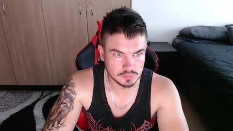 Snapshot of blueeyeboy0 chatting on January 18, 2025, 9:45 am blueeyeboy0 online show from January 18, 2025, 9:45 am