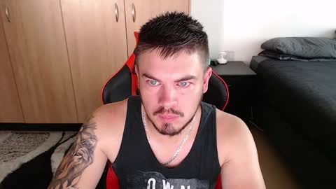 Snapshot of blueeyeboy0 chatting on January 21, 2025, 6:00 am blueeyeboy0 online show from January 21, 2025, 6:00 am