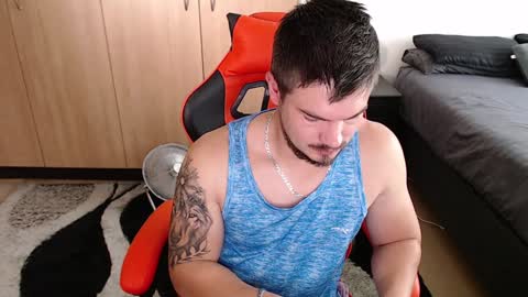 Snapshot of blueeyeboy0 chatting on February 7, 2025, 6:03 am blueeyeboy0 online show from February 7, 2025, 6:03 am