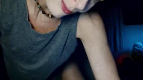 Blueeyedlie online show from February 17, 2025, 6:31 am