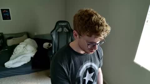blueeyedtallguy online show from July 27, 2026, 10:39 pm