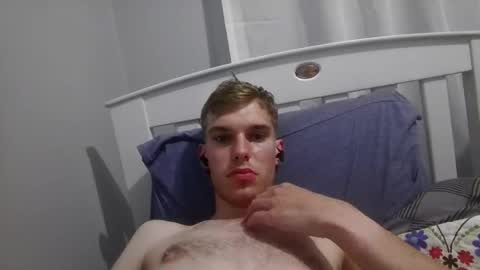 bluegaze6227724 online show from December 21, 2025, 12:01 pm