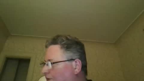 Snapshot of bluemoose70 chatting on February 27, 2026, 11:49 pm bluemoose70 online show from February 27, 2026, 11:49 pm