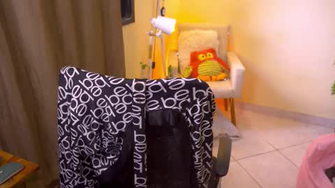 FLORAA online show from March 13, 2026, 10:11 am