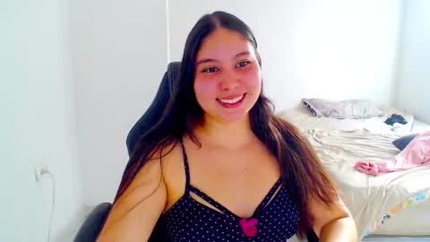 Snapshot of blumbum chatting on October 13, 2025, 9:26 pm  Hey guysI am BrendaWelcome my room online show from October 13, 2025, 9:26 pm