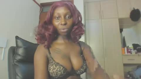 Belle online show from March 12, 2026, 6:25 pm