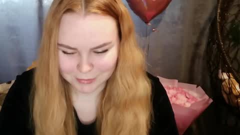 blushing_star online show from April 25, 2026, 6:16 am