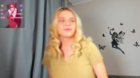 Snapshot of blushkitty chatting on October 14, 2025, 6:25 am Chloe online show from October 14, 2025, 6:25 am