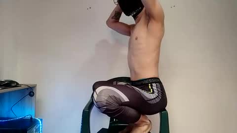 Blu Boy online show from March 3, 2025, 6:01 pm