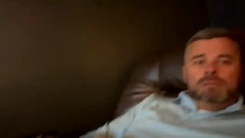 Snapshot of bmatt1903 chatting on December 3, 2024, 11:02 pm BMATT1903 online show from December 3, 2024, 11:02 pm