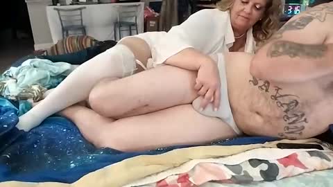 Snapshot of bminsh200828918 chatting on February 1, 2025, 8:16 pm Just us online show from February 1, 2025, 8:16 pm