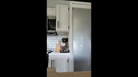 MamaMorgan online show from December 22, 2025, 4:48 pm