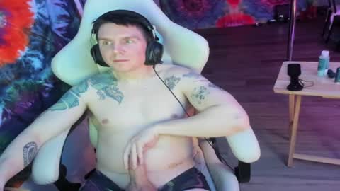 Snapshot of bo_delicious chatting on December 3, 2024, 6:37 am Bo Delicious online show from December 3, 2024, 6:37 am