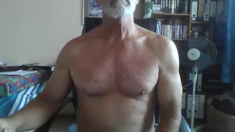 Bobbgud online show from September 14, 2025, 8:35 am