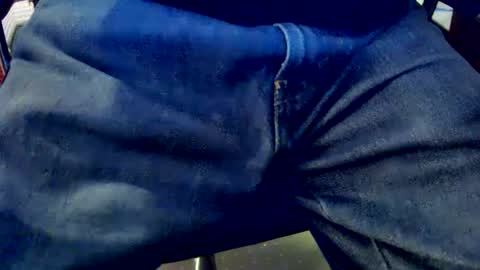 Snapshot of bobbie420_ chatting on February 24, 2025, 2:40 am bobbie420_ online show from February 24, 2025, 2:40 am