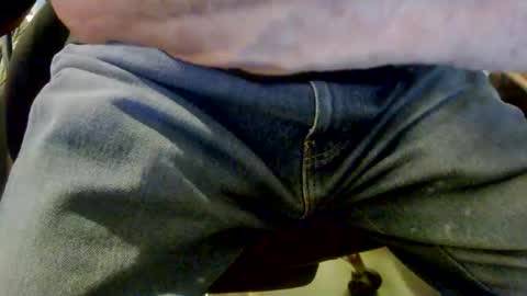 Snapshot of bobbie420_ chatting on October 21, 2025, 2:34 am bobbie420_ online show from October 21, 2025, 2:34 am